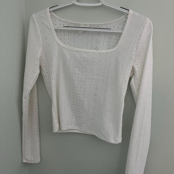 White Eyelet Long Sleeve Top from Hollister - Medium - Picture 3 of 9